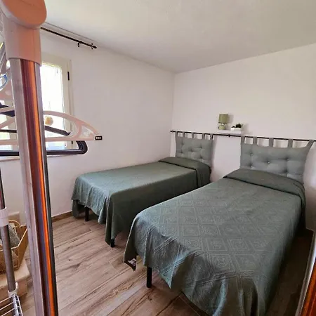 Holiday home Villantoine De La Marina Di Orosei