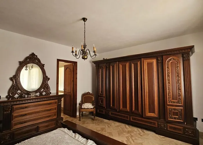 Villantoine De La Marina Di