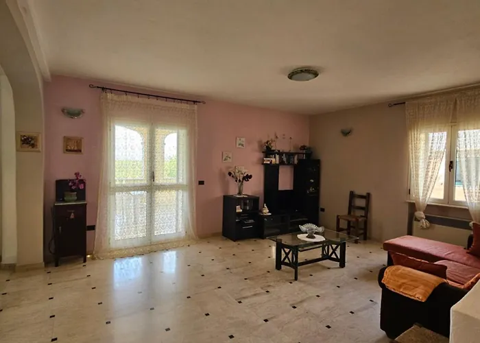 Tatil Evi Villantoine De La Marina Di *